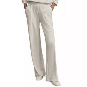 Varley Wide-Leg Sweatpants in Light Beige